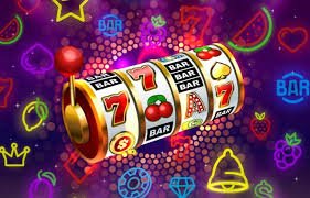 many99 Slots ဂိမ်း Reels နှင့် Symbols ပြသနေသောပုံ
